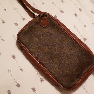 Vintage Louis Vuitton bag make up/shaving